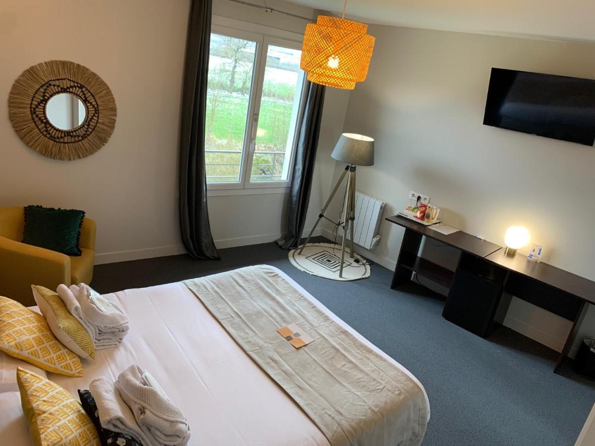 Logis Hotel Aux Berges De L'Aveyron Onet-le-Chateau ภายนอก รูปภาพ
