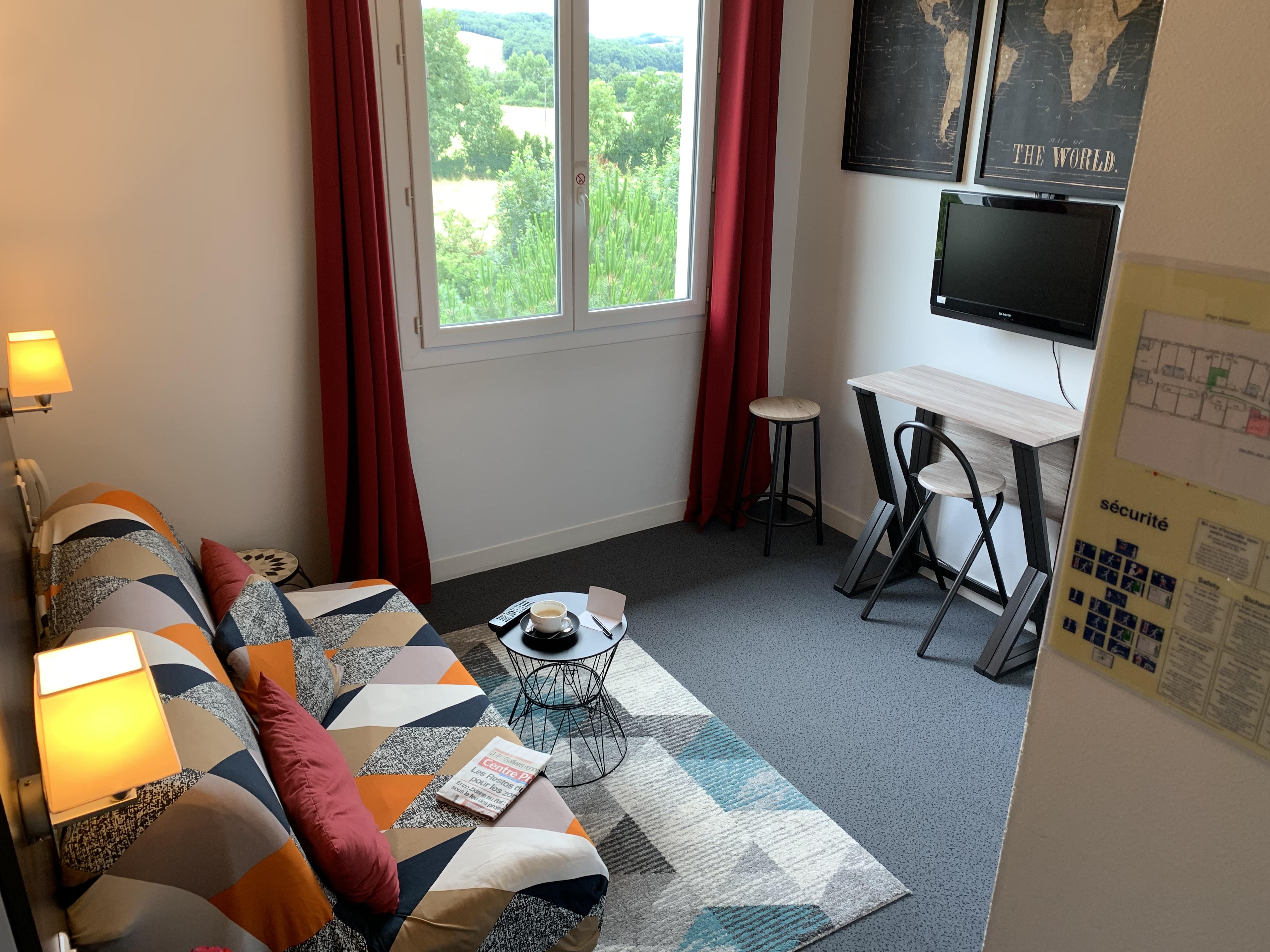 Logis Hotel Aux Berges De L'Aveyron Onet-le-Chateau ภายนอก รูปภาพ