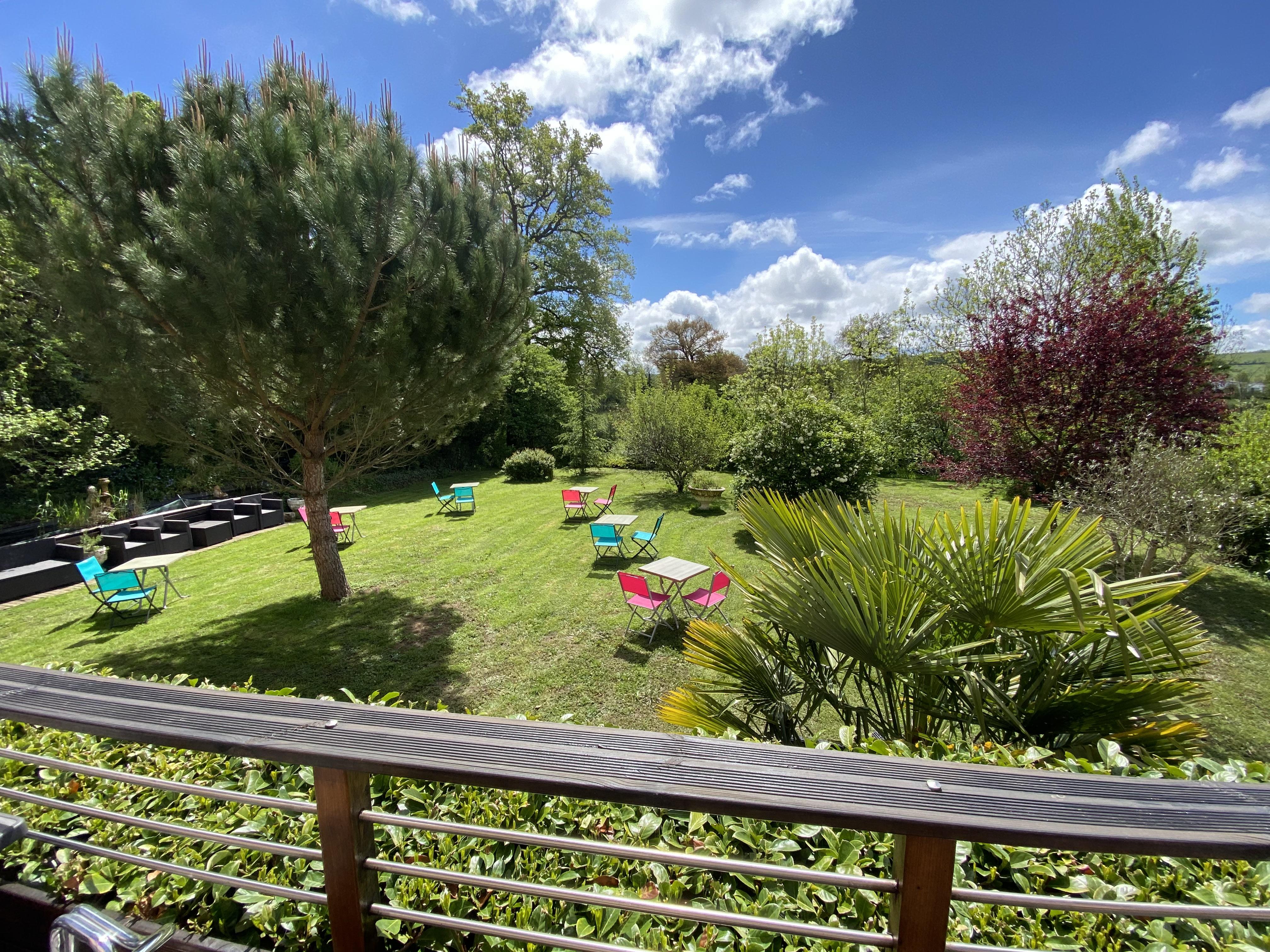 Logis Hotel Aux Berges De L'Aveyron Onet-le-Chateau ภายนอก รูปภาพ